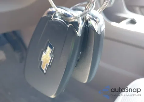 2020 Chevrolet Traverse Fwd Lt Cloth from USA, damaged, VIN 1GNERGKW4LJ115132